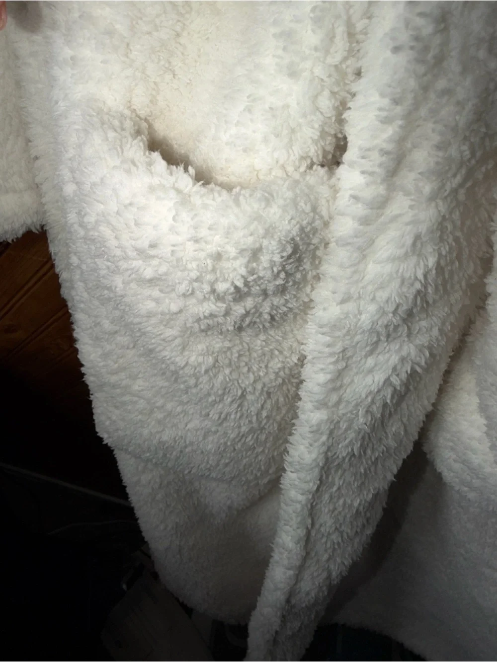 New cozy comfort pottery barn Plush Cream Bathrobe - large
